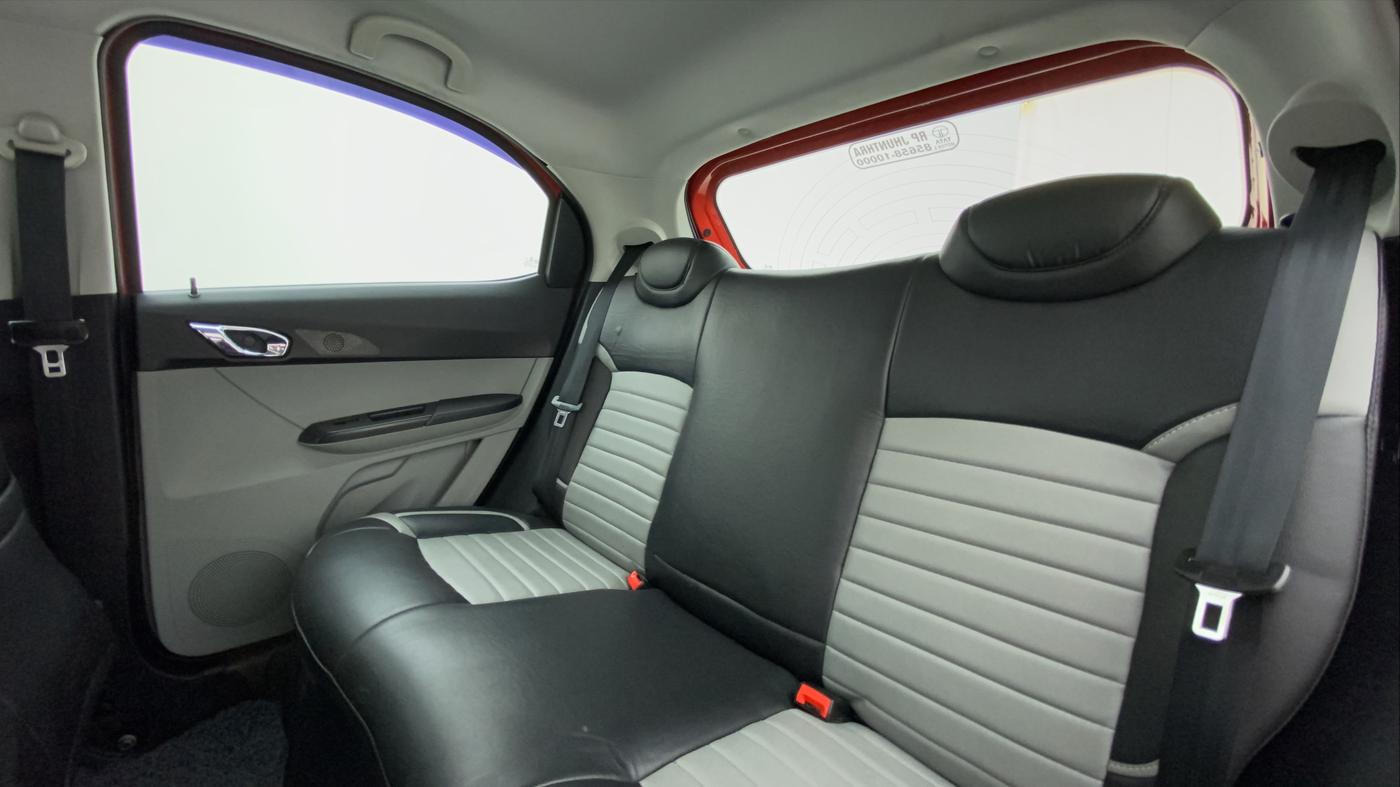 2020 Tata Tiago XZA+ DUAL TONE 1.2RTN, Petrol, Automatic, 34,587 km, Right Side Rear Door Cabin