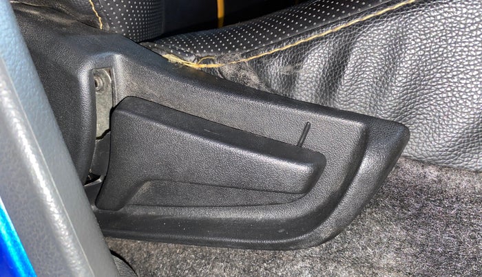 2023 Maruti Alto K10 VXI, Petrol, Manual, 50,709 km, Driver Side Adjustment Panel