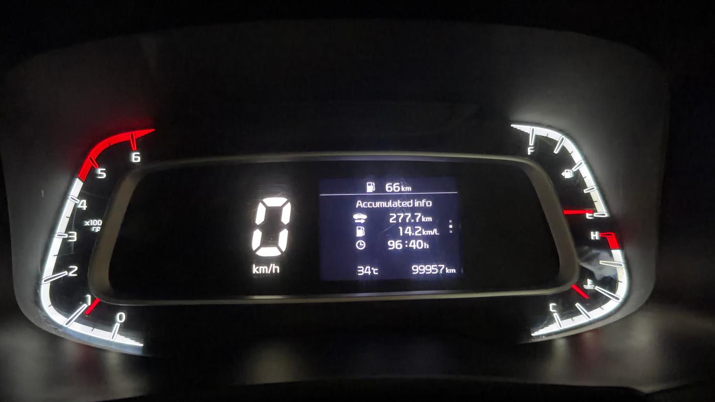 2021 KIA SONET HTX 1.5, Diesel, Manual, 99,945 km, Odometer Image