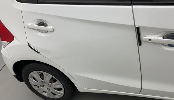 2018 Honda Brio S(O) MT, Petrol, Manual, 56,387 km, Right rear door - Slightly dented
