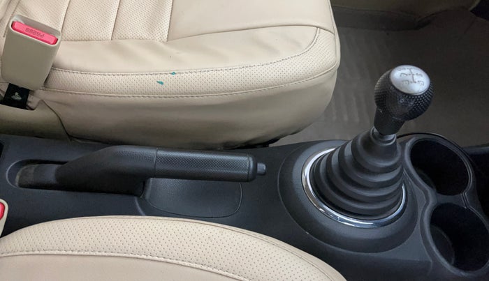 2013 Honda Amaze 1.2L I-VTEC E, Petrol, Manual, 55,038 km, Gear Lever