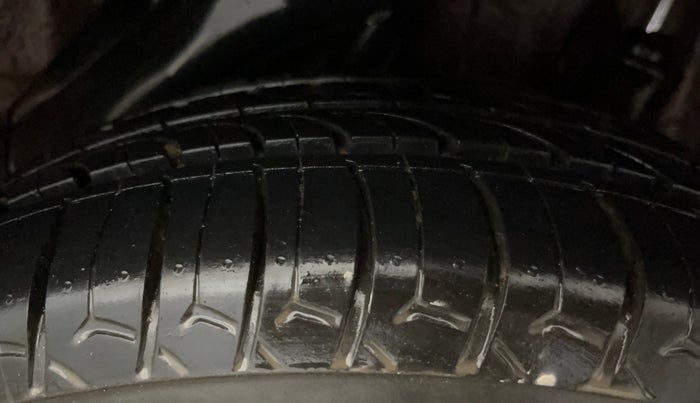 2013 Honda Amaze 1.2L I-VTEC E, Petrol, Manual, 55,038 km, Left Rear Tyre Tread