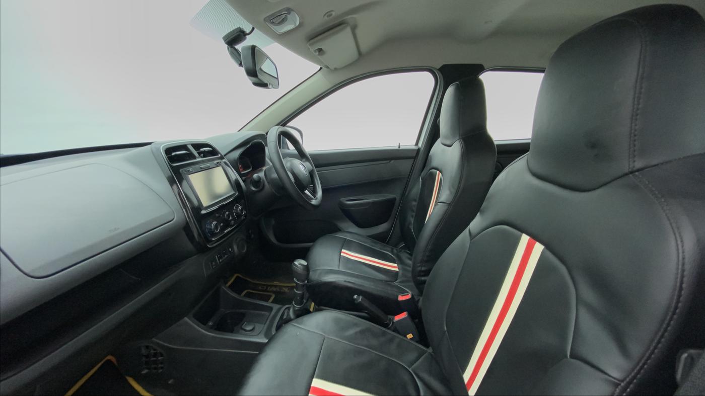 2018 Renault Kwid RXT, Petrol, Manual, 15,598 km, Right Side Front Door Cabin