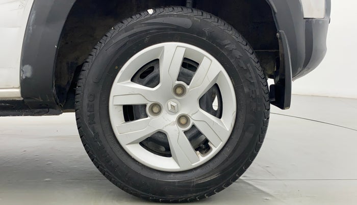 2018 Renault Kwid RXT, Petrol, Manual, 15,598 km, Left Rear Wheel