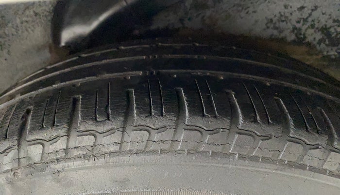 2011 Hyundai i10 SPORTZ 1.2, Petrol, Manual, 39,170 km, Left Rear Tyre Tread