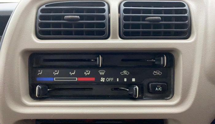 2015 Maruti Eeco 5 STR WITH A/C+HTR, Petrol, Manual, 46,499 km, AC Unit - Directional switch has minor damage