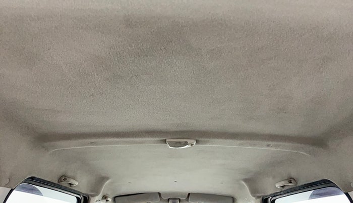 2015 Maruti Eeco 5 STR WITH A/C+HTR, Petrol, Manual, 46,499 km, Ceiling - Roof lining minor dirty