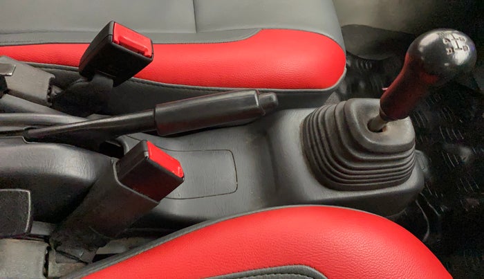 2015 Maruti Eeco 5 STR WITH A/C+HTR, Petrol, Manual, 46,499 km, Gear Lever