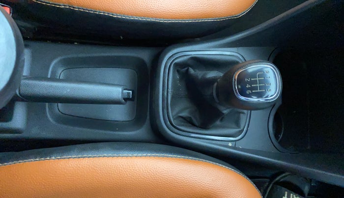 2020 Skoda Rapid ACTIVE 1.0 TSI, Petrol, Manual, 46,260 km, Gear Lever