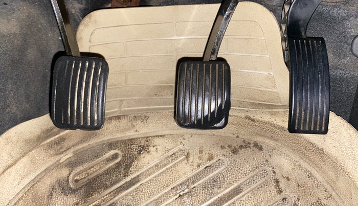 2015 Hyundai Xcent S 1.2, Petrol, Manual, 57,648 km, Pedals