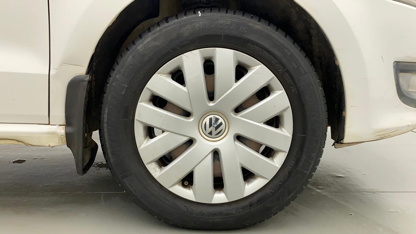 2013 Volkswagen Polo COMFORTLINE 1.2L PETROL, Petrol, Manual, 68,258 km, Right Front Wheel