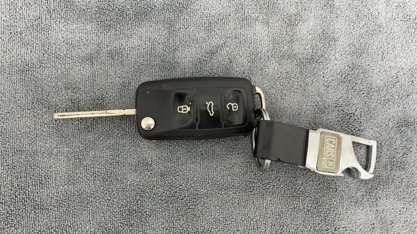 2013 Volkswagen Polo COMFORTLINE 1.2L PETROL, Petrol, Manual, 68,258 km, Key Close Up