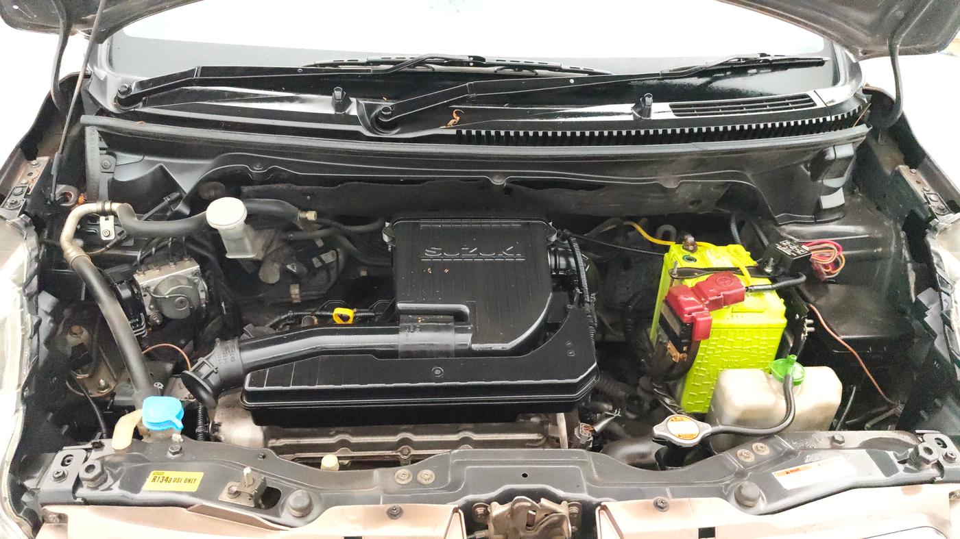 2013 Maruti Ertiga VXI, Petrol, Manual, 94,964 km, Engine View