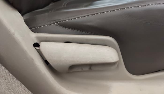 2013 Maruti Ertiga VXI, Petrol, Manual, 94,964 km, Driver Side Adjustment Panel