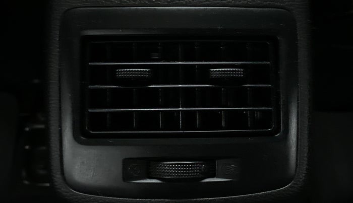 2017 Hyundai Xcent E+, Petrol, Manual, 19,634 km, Rear AC Vents