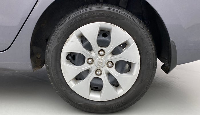2017 Hyundai Xcent E+, Petrol, Manual, 19,634 km, Left Rear Wheel