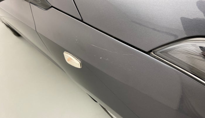2017 Hyundai Xcent E+, Petrol, Manual, 19,634 km, Right fender - Minor scratches
