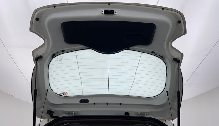 2018 Hyundai Grand i10 SPORTZ AT 1.2 KAPPA VTVT, Petrol, Automatic, 17,256 km, Boot Door Open