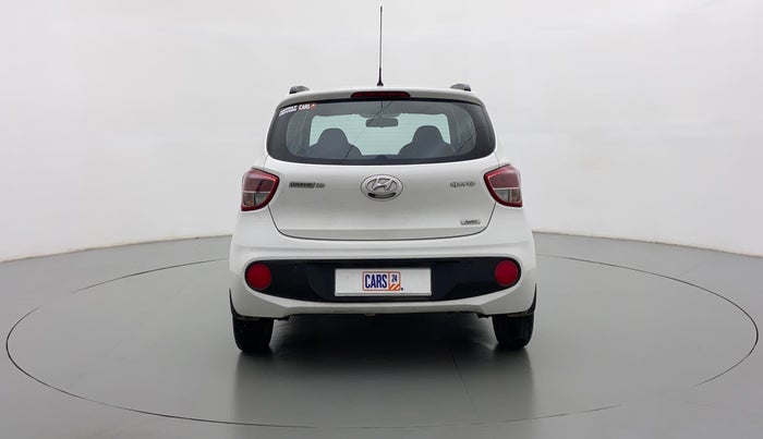 2018 Hyundai Grand i10 SPORTZ AT 1.2 KAPPA VTVT, Petrol, Automatic, 17,256 km, Back/Rear