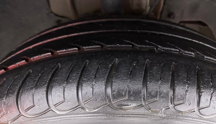 2018 Tata TIGOR XT PETROL, Petrol, Manual, 24,641 km, Right Front Tyre Tread