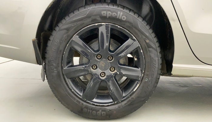 2014 Skoda Rapid 1.5 TDI CR ELEGANCE, Diesel, Manual, 98,371 km, Right Rear Wheel