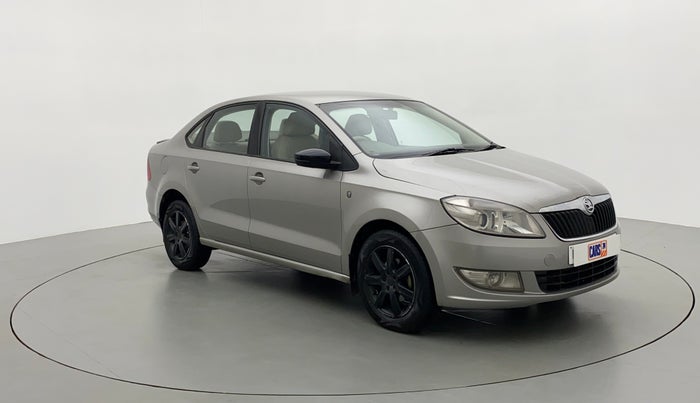 2014 Skoda Rapid 1.5 TDI CR ELEGANCE, Diesel, Manual, 98,371 km, Right Front Diagonal