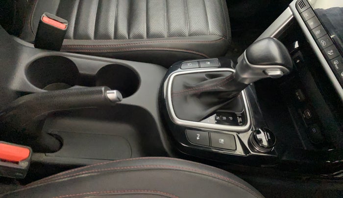 2021 KIA SELTOS GTX PLUS AT 1.5 DIESEL, Diesel, Automatic, 92,301 km, Gear Lever