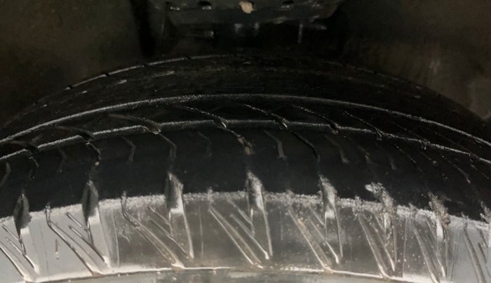 2021 Tata Safari XZA PLUS, Diesel, Automatic, 71,206 km, Right Front Tyre Tread