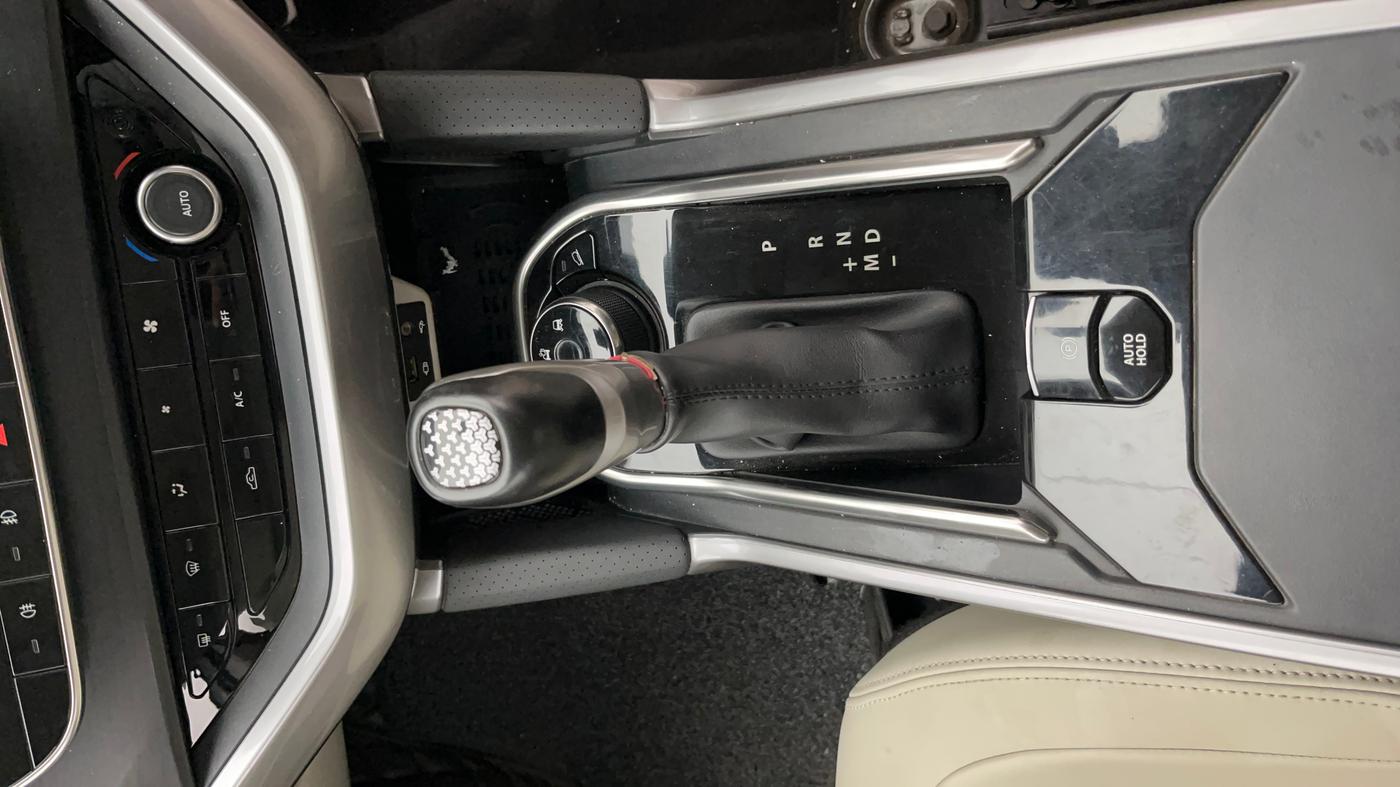2021 Tata Safari XZA PLUS, Diesel, Automatic, 72,343 km, Gear Lever