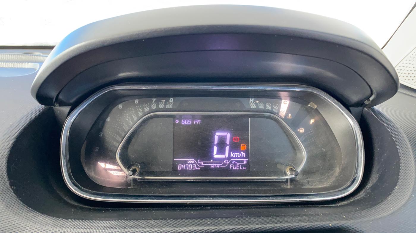 2020 Tata Tiago XZ PETROL, Petrol, Manual, 84,683 km, Odometer Image