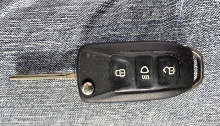 2020 Tata Tiago XZ PETROL, Petrol, Manual, 84,683 km, Key Close Up
