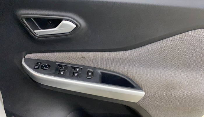 2021 Nissan MAGNITE XL, Petrol, Manual, 28,836 km, Driver Side Door Panels Control