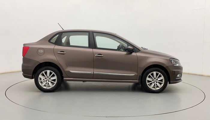 2016 Volkswagen Ameo HIGHLINE1.2L, Petrol, Manual, 68,511 km, Right Side View