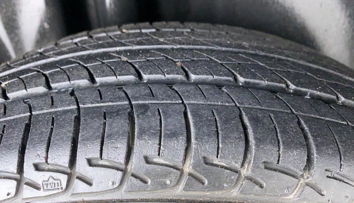 2012 Volkswagen Polo COMFORTLINE 1.2L PETROL, Petrol, Manual, 58,303 km, Right Rear Tyre Tread