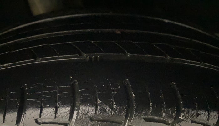 2017 Maruti Baleno DELTA CVT PETROL 1.2, Petrol, Automatic, 47,318 km, Right Rear Tyre Tread