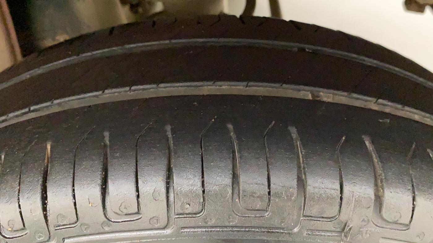 2011 Maruti Alto K10 LXI, Petrol, Manual, 73,434 km, Left Rear Tyre Tread