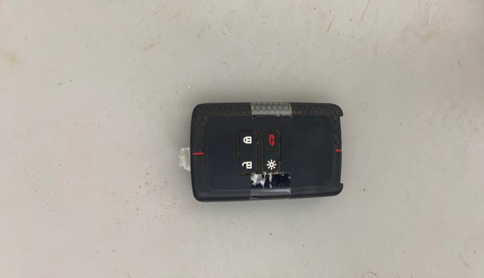 2021 Renault TRIBER RXZ AMT, Petrol, Automatic, 40,183 km, Key Close Up