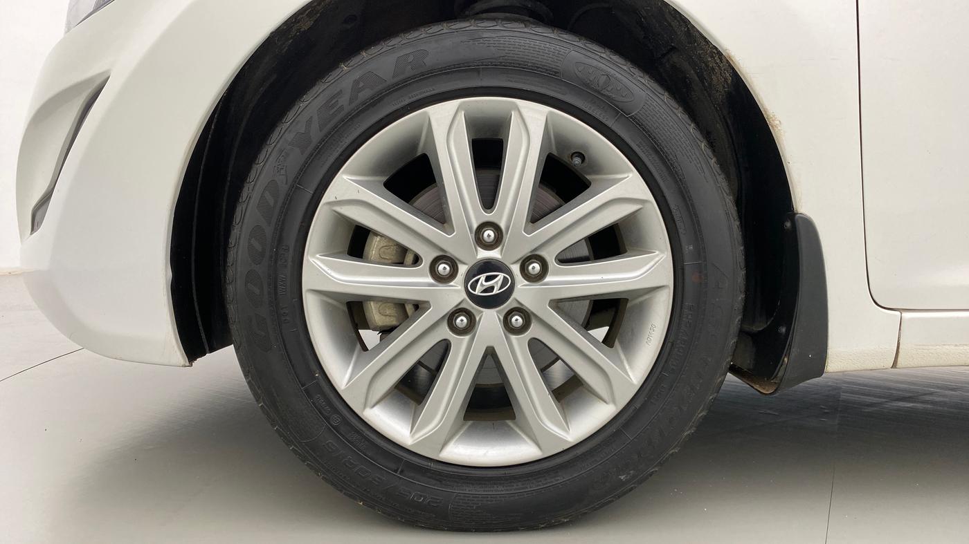 2015 Hyundai New Elantra SX 1.8 AT, Petrol, Automatic, 50,269 km, Left Front Wheel