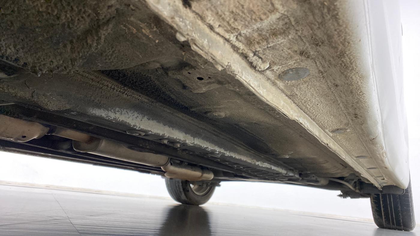 2015 Hyundai New Elantra SX 1.8 AT, Petrol, Automatic, 50,269 km, Right Side Underbody