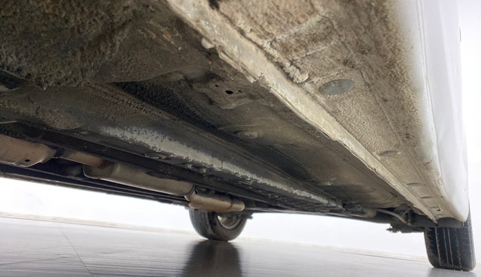 2015 Hyundai New Elantra SX 1.8 AT, Petrol, Automatic, 50,269 km, Right Side Underbody