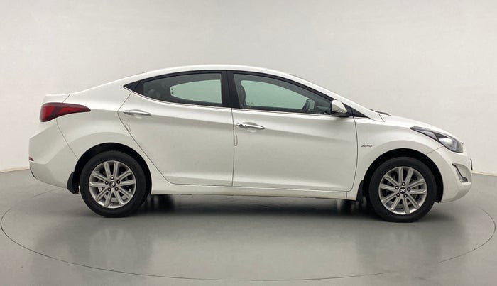 2015 Hyundai New Elantra SX 1.8 AT, Petrol, Automatic, 50,269 km, Right Side View