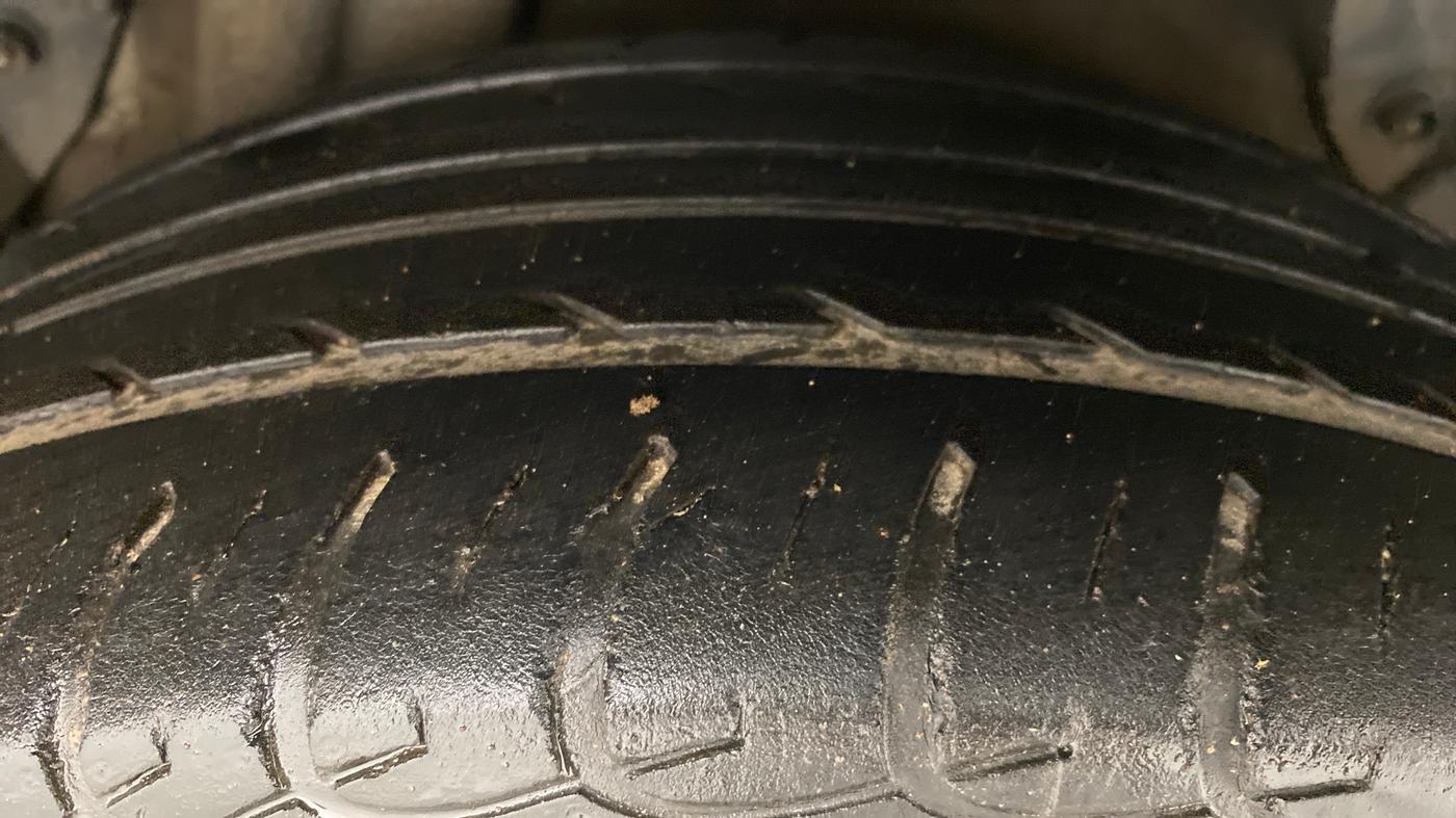 2015 Hyundai New Elantra SX 1.8 AT, Petrol, Automatic, 50,269 km, Left Rear Tyre Tread