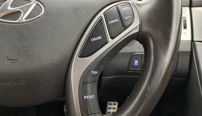 2015 Hyundai New Elantra SX 1.8 AT, Petrol, Automatic, 50,269 km, Adaptive Cruise Control