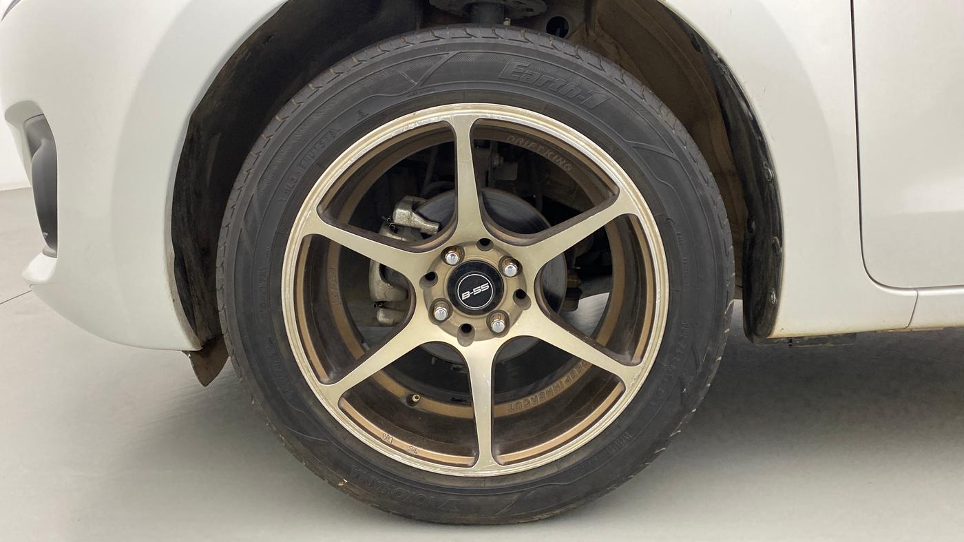 2018 Maruti Swift ZXI (AMT), Petrol, Automatic, 65,649 km, Left Front Wheel