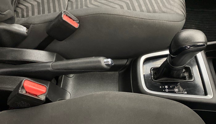 2018 Maruti Swift ZXI (AMT), Petrol, Automatic, 65,649 km, Gear Lever