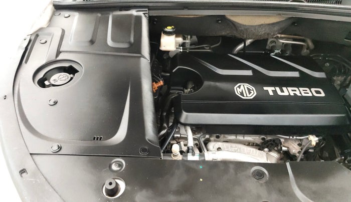 2023 MG HECTOR PLUS SHARP PRO 1.5 PETROL TURBO CVT 7 STR, Petrol, Automatic, 22,912 km, Engine View - Right