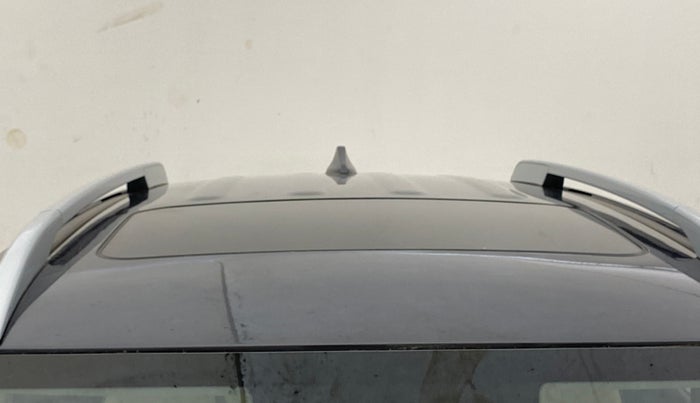 2024 Hyundai VENUE SX 1.2 PETROL, Petrol, Manual, 7,699 km, Moonroof/ Sunroof