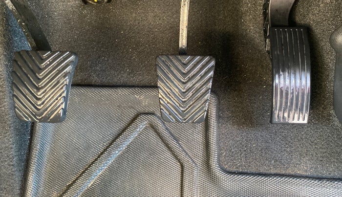 2024 Hyundai VENUE SX 1.2 PETROL, Petrol, Manual, 7,699 km, Pedals