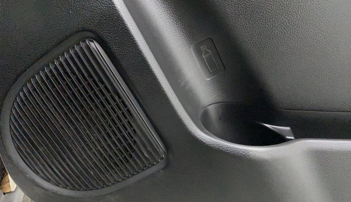 2021 Maruti S PRESSO LXI CNG, CNG, Manual, 32,249 km, Speaker