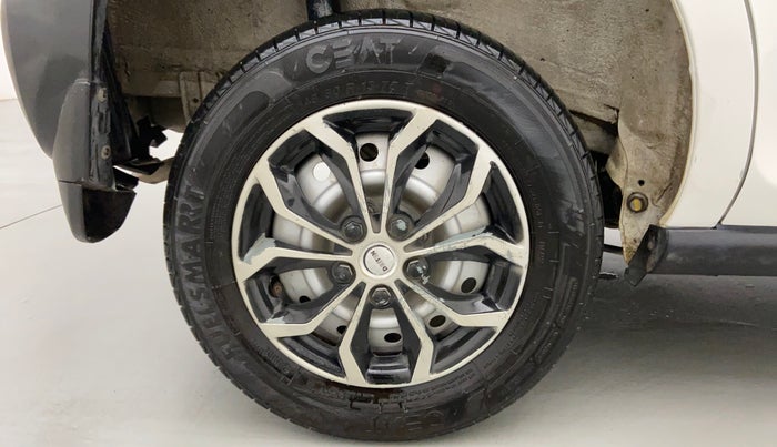 2021 Maruti S PRESSO LXI CNG, CNG, Manual, 32,249 km, Right Rear Wheel